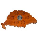 Ital vagy pálinka kínáló, faragott Nagy-Magyarország, címer óncímkével