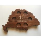 Feliratos ital vagy pálinka kínáló, faragott Nagy-Magyarország (dió színben), 6 db 0,5dl-es ón címeres pohárral