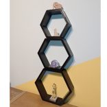 Hatszög alakú polcok (3 db) 