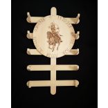 Íjtartó (4 íj + vesszőtartó) angyalos címer