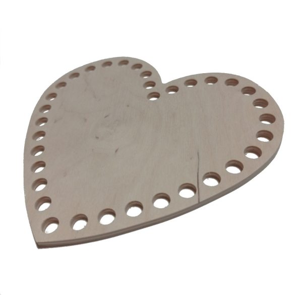 Szív alakú falap horgoláshoz 15x14 cm